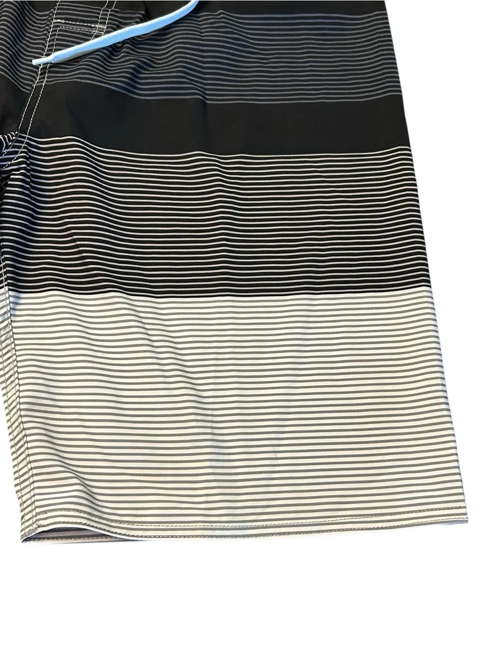 Men's Black & Gray Striped Swim Trunks w liner SZ 32 EUC Resortwear Vacation